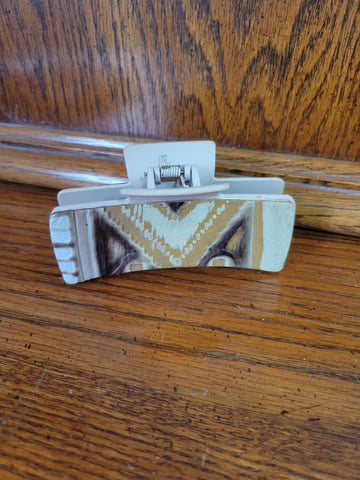 Large 4" Claw Clip- Tan Clip with Tan Navajo Leather