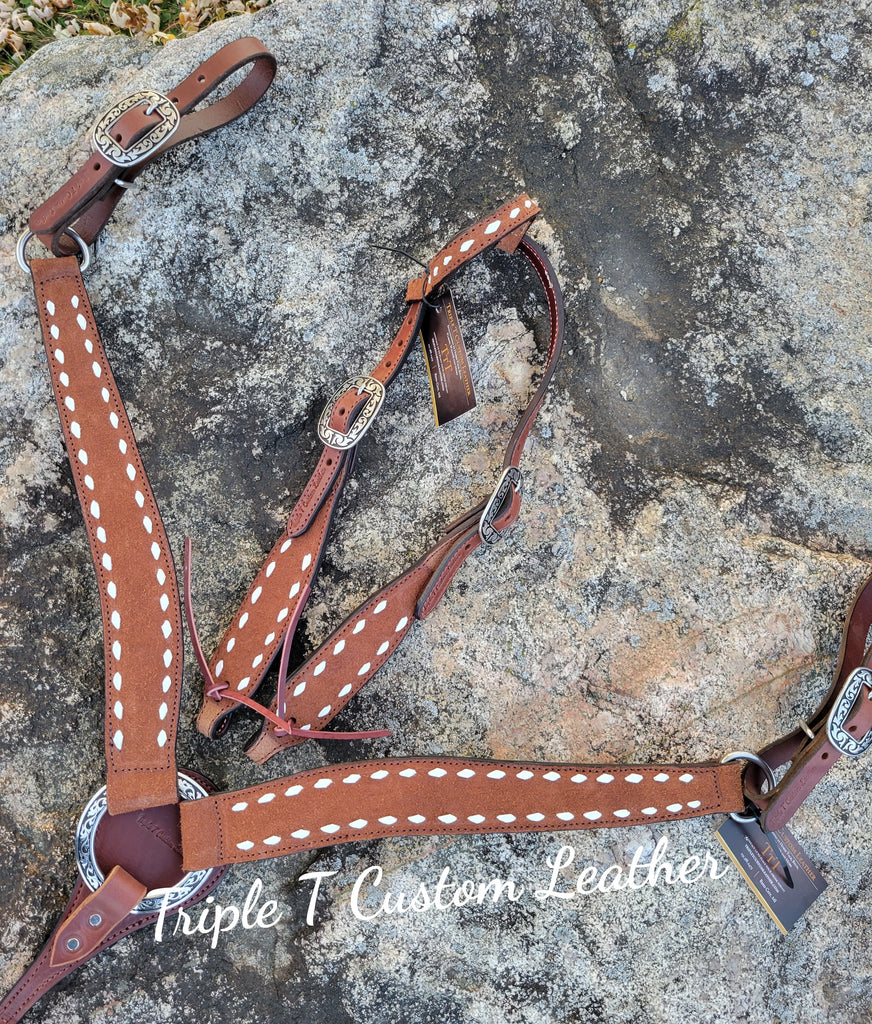 Two Tone Tooled with Whip Stitch Tack Set – Twisted T Tack